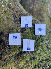 Load image into Gallery viewer, Blueberry Quartz Earrings